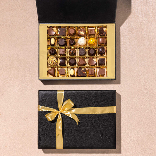 ⁠Black Leather Box Of 30