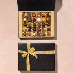 ⁠Black Leather Box Of 30